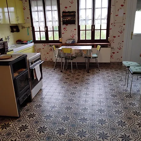 Casa de Férias Maison De Charme à Avec Jardin Clôturé Et Cheminée Mailly-Maillet
