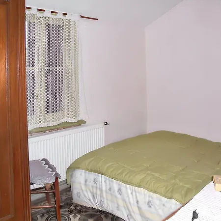 Holiday home Maison De Charme A Avec Jardin Cloture Et Cheminee Mailly-Maillet