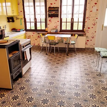 Casa de Férias Maison De Charme à Avec Jardin Clôturé Et Cheminée Mailly-Maillet