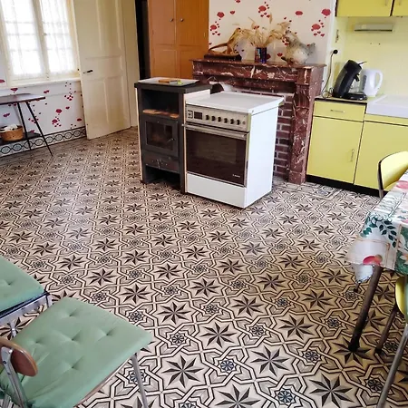 Maison De Charme à Avec Jardin Clôturé Et Cheminée Mailly-Maillet